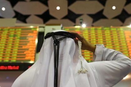 Dubai financial market launches its new smart services apps