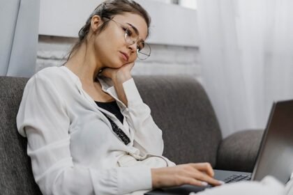 Tips to reduce stress while working at home