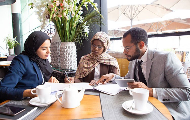 Differences in the Business Landscape of Arab and Western countries