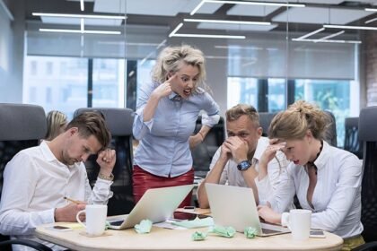 How to Recognize and Prevent Toxic Work Environments