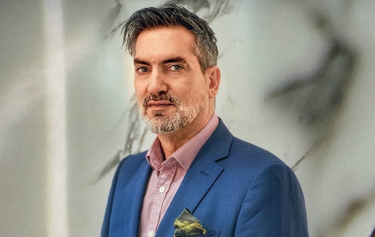 Ricardo Barcena: A Seasoned Leader with Diverse Experiences and a Deep-Seated Passion for Technological Innovation