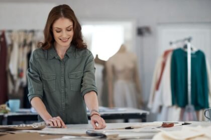 Passion to Profits: Six Strategic Steps to Profit from Niche Interests