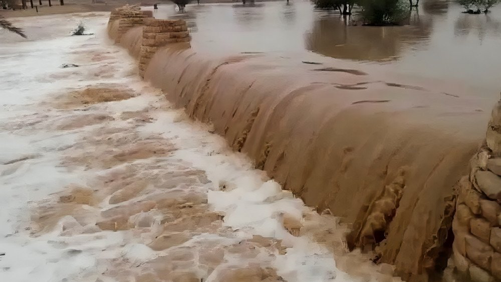 Dubai’s Flood in 2024: Historic Rainfall Brings City to Its Knees